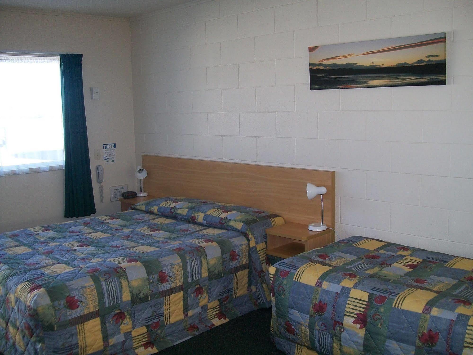 Cedar Court Motel Napier Exterior foto